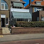 게스트하우스 Wijkhuizen 3*
